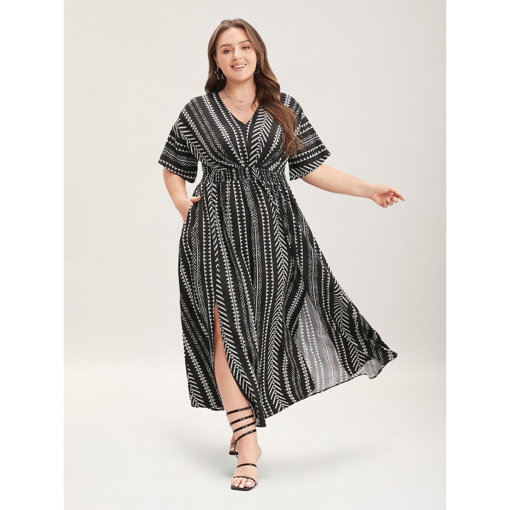 Bloomchic Maxi Dress V Neck Black‎ White Geometric Slit Pockets size 14 16